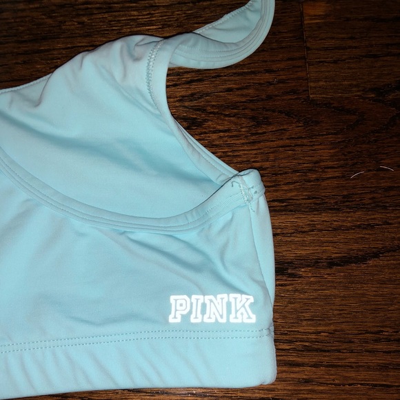 Victoria’s Secret PINK Ultimate Sports Bra - Picture 2 of 4